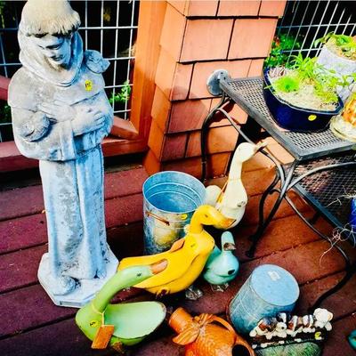 STATUE SOLD