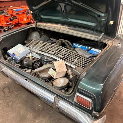 Estate sale photo