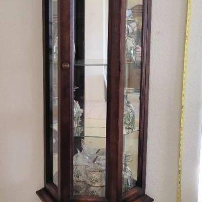 Ga133 two curio cabinets