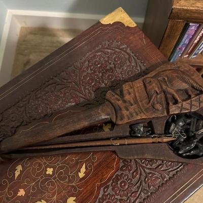 Antique portable scale