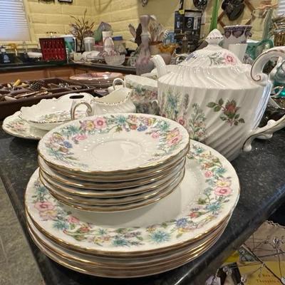 Aynsley Wild Tudor Bone China