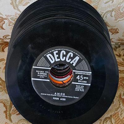 Vinyl records, 33 1/3 & 45's.