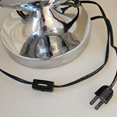 Vintage Fantasia Sunburst Color Changing Fiber Optic Chrome Lamp. (Works)