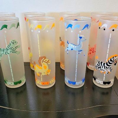 Vintage Libbey Glass Carousel Set Of 8 Frosted Tall Glasses. (Great Condition)