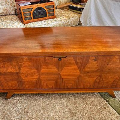 MCM "LANE" Walnut Cedar Chest With Inlaid Diamond Pattern.