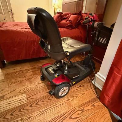 Electric scooter