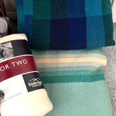 Faribo faribault plaid wool throw