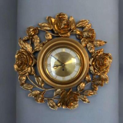 Wall clock by syroco