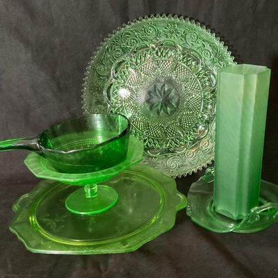 Uranium glass