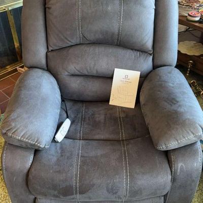 Qomotop power lift recliner