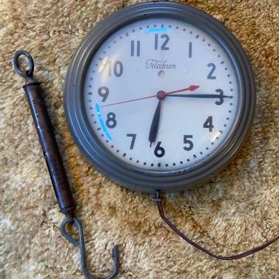 Telechron clock