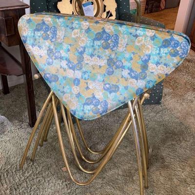 Cal dak tv trays