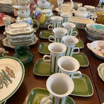 Set of 8 La Gardo Tackett Schmid Porcelain demitasse cups, mid century 