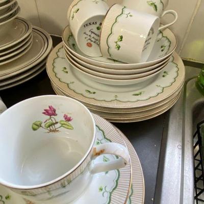 georges briard floral collection of plates and cups japan