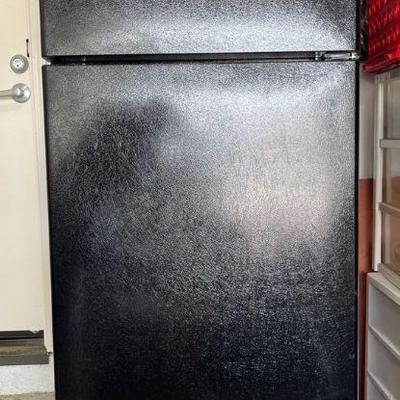 Mb138 hotpoint refrigeratorfreezer