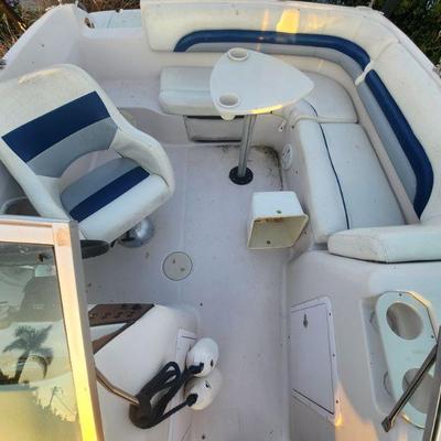 2003 Hurricane (Godfrey Marine) SunDeck SD187 (18'7) Boat - functional, just had tuneup, Yamaha 115 4Stroke Outboard Motor w....