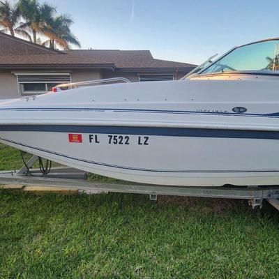 2003 Hurricane (Godfrey Marine) SunDeck SD187 (18'7) Boat - functional, just had tuneup, Yamaha 115 4Stroke Outboard Motor w....