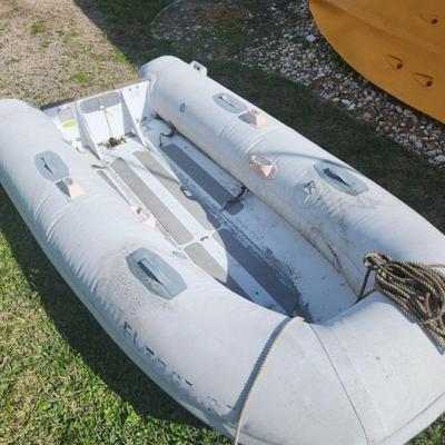 10ft Dinghy (1999) - clean/clear title in hand ($750)
