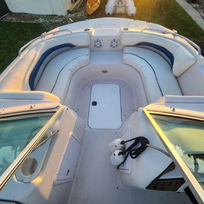 2003 Hurricane (Godfrey Marine) SunDeck SD187 (18'7) Boat - functional, just had tuneup, Yamaha 115 4Stroke Outboard Motor w....