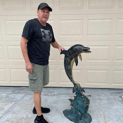 bronze dolphin sculpture/fountain