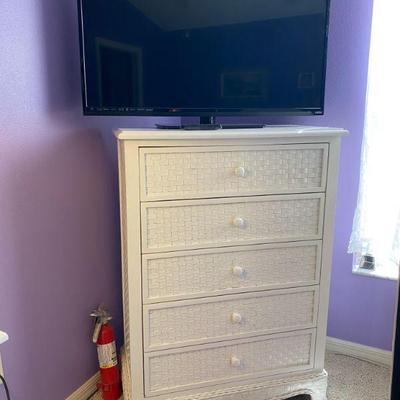 White King Bedroom Set