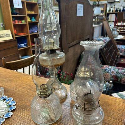 Oil lamps and vintage lighting
