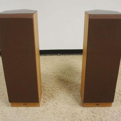 1281	B&W SPEAKERS DM 3000
