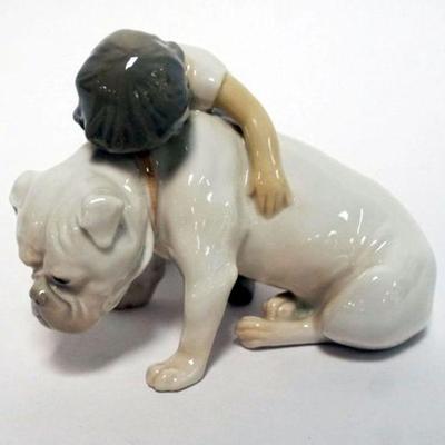 1018B	LLADRO BOY HUGGING DOG FIGURE, APPROXIMATELY 4 IN H
