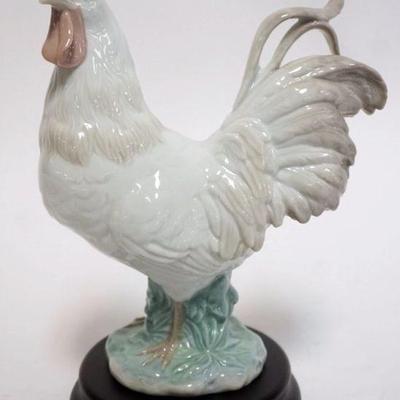 1012	LLADRO PORCELAIN FIGURE, CHINESE ZODIAC COLLECTION, ROOSTER FIGURINE, APPROXIMATELY 8 IN
