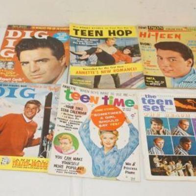 1270	10 VINTAGE CA 1960'S TEEN MAGAZINES
