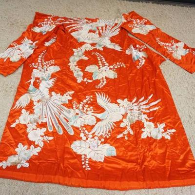 1213	LARGE ASIAN EMBROIDERED ROBE, APPROXIMATELY 66 IN X 54 IN

