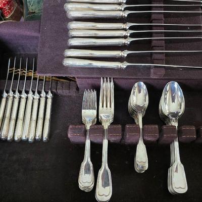 Christofle Chinon flatware set