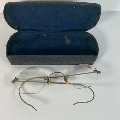 Vinatge glasses