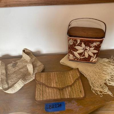 https://ctbids.com/estate-sale/33787/item/3792214/Vintage-Purses-Crochet-Scarf