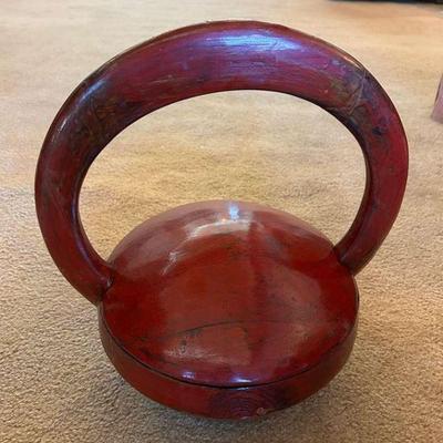 RSN040- Antique Chinese Bowl with Lid