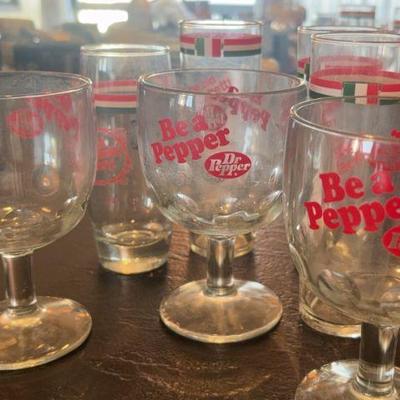 RSN009-Vintage Collectible Soda Glasses