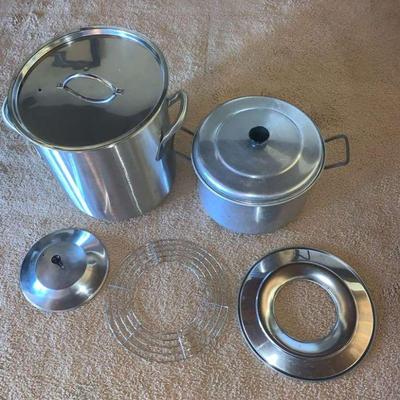 RSN016- Two Large Cooking Pots w/Lids and Accessories