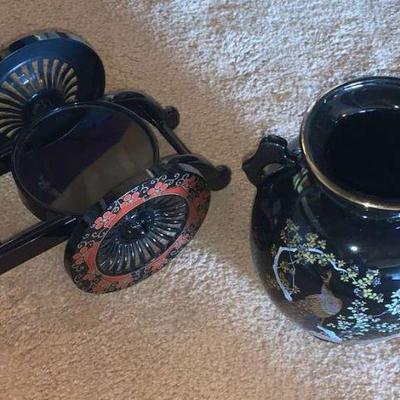 RSN019 Japanese Pottery Design with Stand