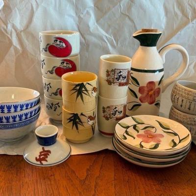 RSN032-Vintage Japan Teacups And More