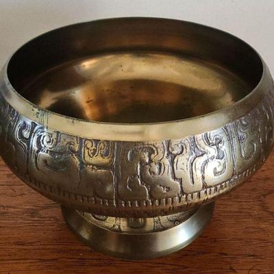 RSN084 - Vintage Korean Brass Pedestal Bowl