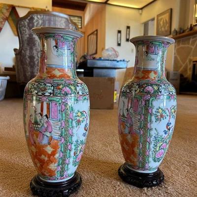 RSN010- Pair of Vintage Japanese Porcelain Ware Vases Hand Decorated Made in Hong Kong