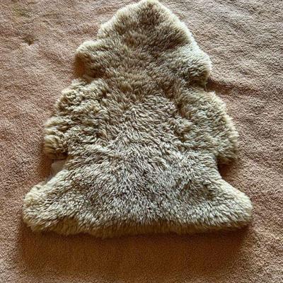 RSN061- Genuine Australian Sheep Skin Sheepskin Rug