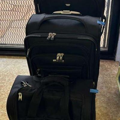 RSN175- Three Pieces of Luggage