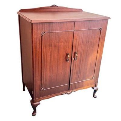 Lot 261   
Mahogany Double Door Five Drawer Dresser