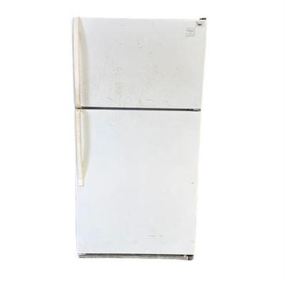 Lot 600-215   
Whirlpool Freezer Top Refrigerator