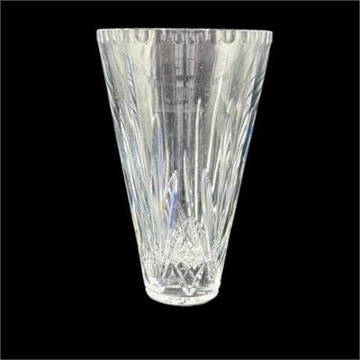 Lot 033   
American Brilliant Cut Glass Crystal Vase