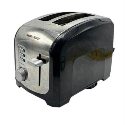 Lot 500-116   
Black & Decker Two Slice Toaster