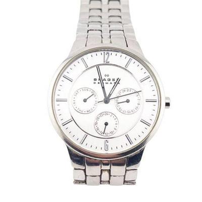 Lot 044   
Skagen Denmark 331XLSXC Mens Wrist Watch