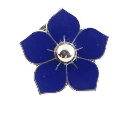 Lot 081  
Vintage Sterling and Enamel Blue Flower Tie Tac
