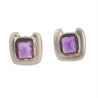 Lot 019  
5 mm Amethyst, Sterling and Gold Earrings